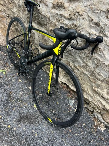 Used Giant Defy Shimano Ultegra 2019 Road & Gravel, Black — image 4 of 11