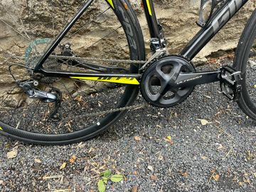 Used Giant Defy Shimano Ultegra 2019 Road & Gravel, Black — image 3 of 11