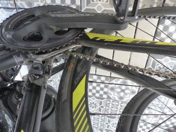 Used Giant Defy Shimano Ultegra 2019 Road & Gravel, Black — image 9 of 11