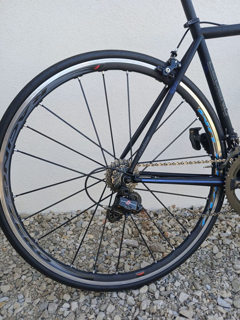 Used Legend whells Fedaia 2017 Road & Gravel, Black — image 5 of 7