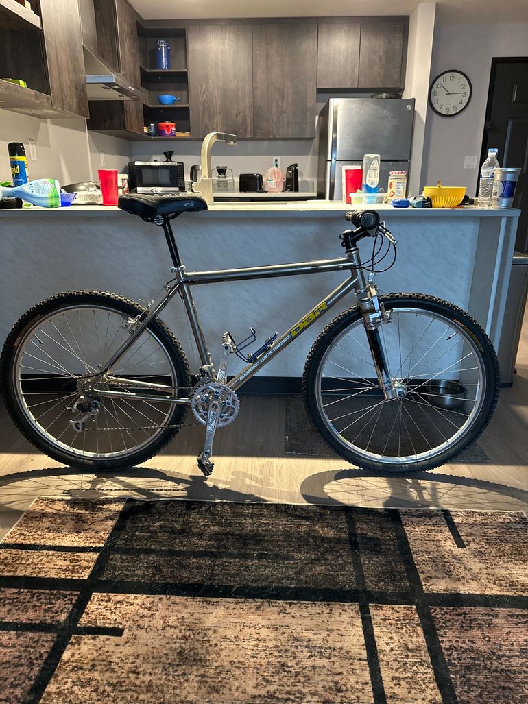 Used Diamondback Custom Shimano XTR 1992 Mountainbike, Light Gray — image 2 of 8