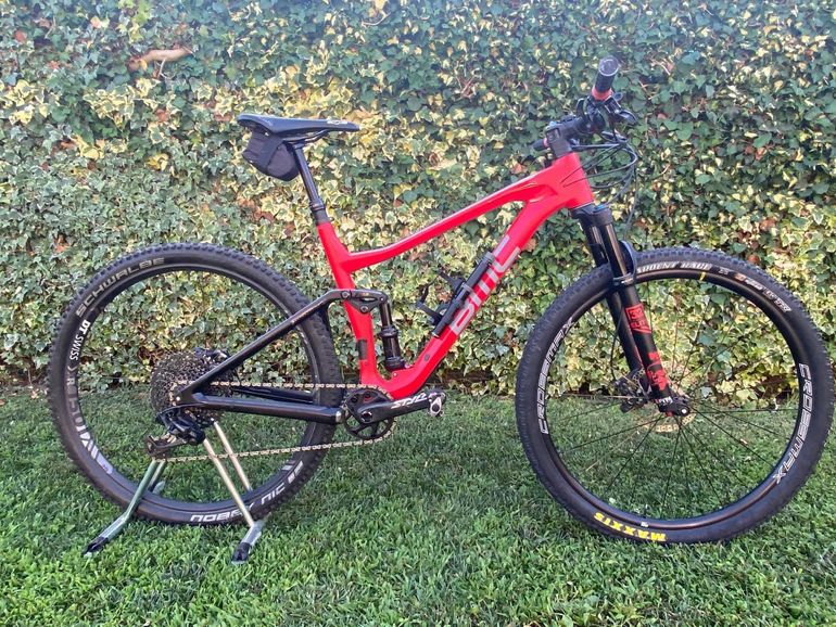 Używany BMC AGONIST 01 ONE 2019 2019 Mountainbike — zdjęcie 2 z 8