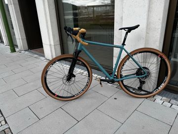 Used 8Bar Custom Shimano CUES 2026 Road & Gravel, Blue — image 1 of 3