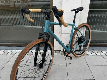 Used 8Bar Custom Shimano CUES 2026 Road & Gravel, Blue — image 2 of 3