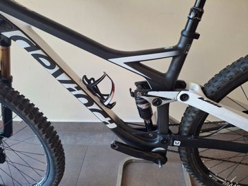 Tweedehands Devinci Django Carbon RS 2017 2017 Mountainbike — afbeelding 7 van 8