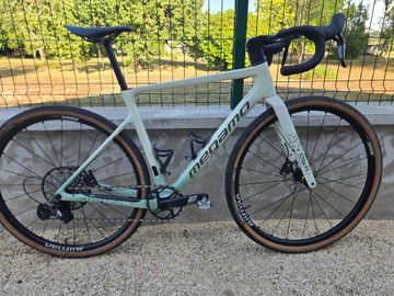 Brugt Megamo SILK AXS 05 2024 2024 Road & Gravel — billede 1 af 6