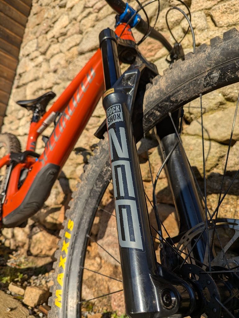 Gebrauchtes Specialized Enduro Comp 2022 2022 Mountainbike, Rot, 29 — Bild 2 von 12