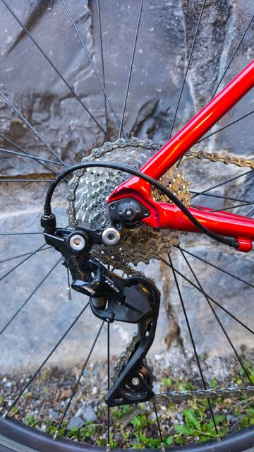 Used Cannondale CAAD Optimo 1 2021 2021 Road & Gravel, Red — image 3 of 20
