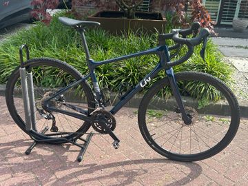 Liv Devote Advanced 2 2022 2022 Road & Gravel usato