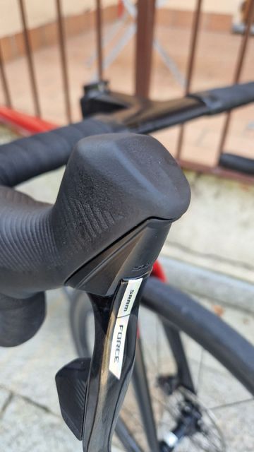 Colnago c68 Custom SRAM Force eTap AXS 2024 Road & Gravel d'occasion — image 6 sur 16