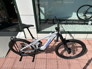 Tweedehands Giant Reign Advanced E+ 2 2026 2026 Mountainbike — afbeelding 3 van 12