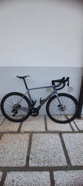 Giant TCR Advanced Pro 0 Di2 2025 2025 Road & Gravel d'occasion