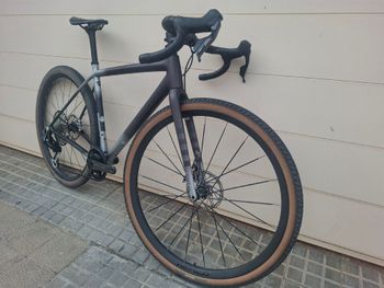 Specialized Crux SRAM Red eTap AXS 2026 Road & Gravel d'occasion — image 4 sur 11