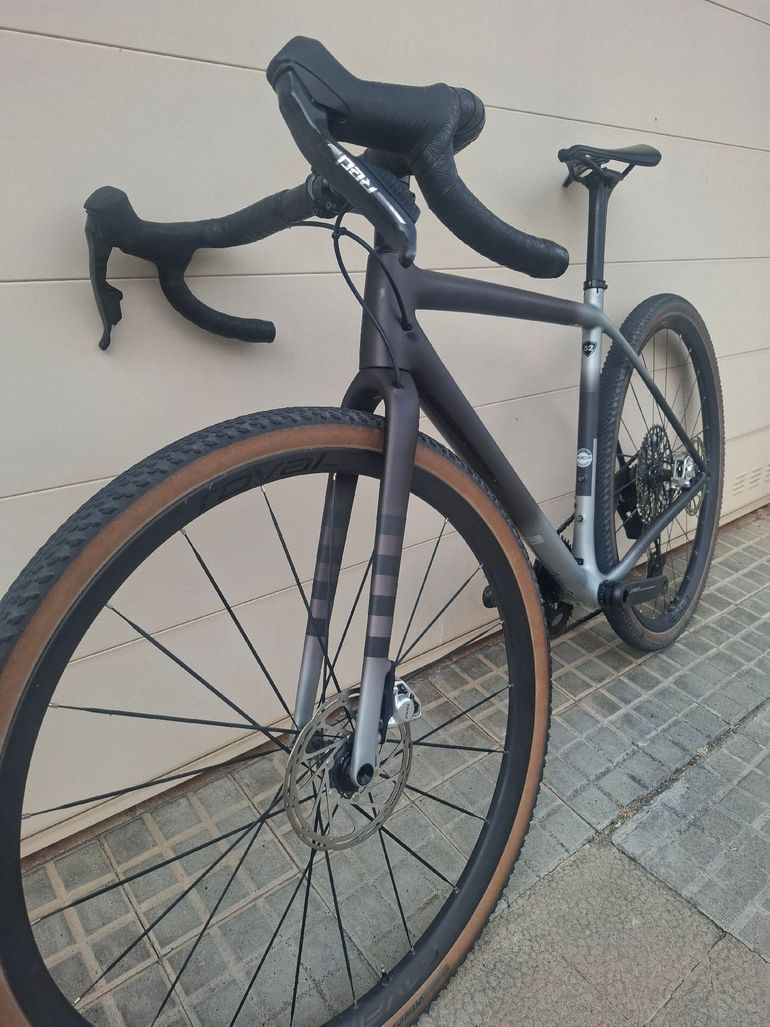 Specialized Crux SRAM Red eTap AXS 2026 Road & Gravel d'occasion — image 7 sur 11