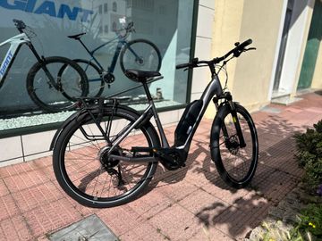 Giant Custom 2026 Urban de segunda mano, Gris claro — imagen 9 de 11