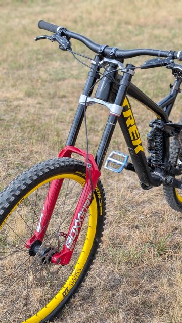Used Trek Session SRAM X01 DH 2021 Mountainbike, Black — image 9 of 9
