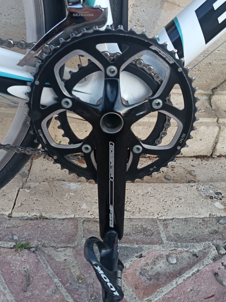 Käytetty Bianchi Via Shimano Ultegra 2015 Road & Gravel — kuva 8 / 17