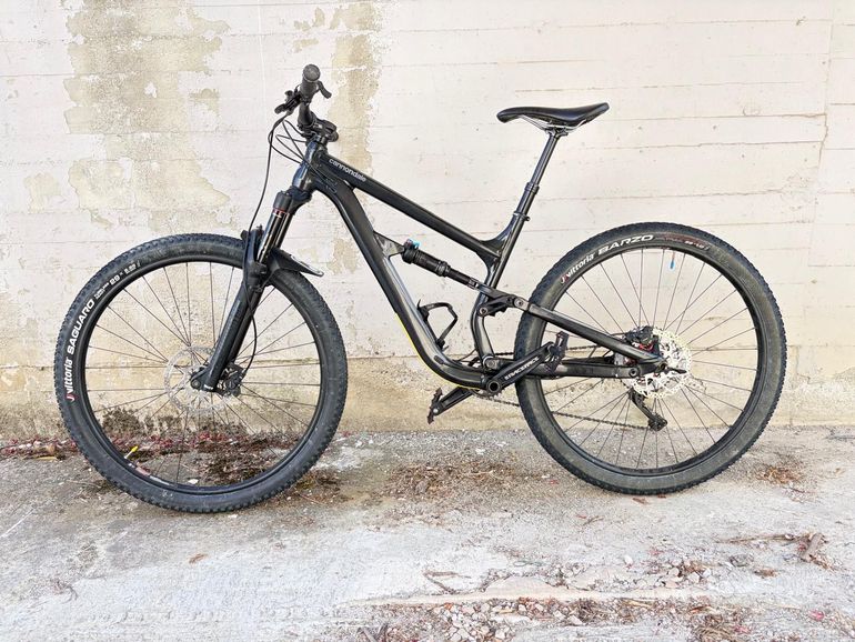 Cannondale Habit 5 2019 2019 Mountainbike usato, Nero — immagine 2 di 9