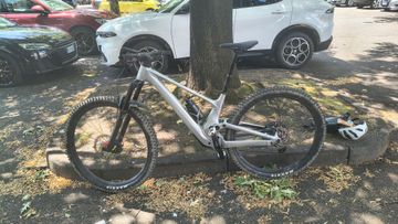 Used Scott Genius 940 2023 2023 Mountainbike, Light Gray, 29 — image 1 of 13