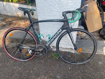 Gebrauchtes Bianchi Oltre XR.1 105 2016 2016 Road & Gravel, Schwarz — Bild 1 von 6