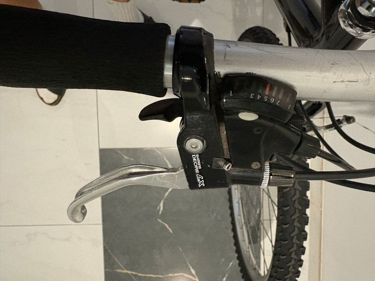 Used Cannondale Caad Shimano Deore LX 1998 Mountainbike, Black — image 6 of 11