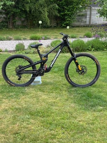 Použité Propain Rage SRAM GX DH 2025 MTB