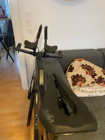Używany Canyon Speedmax CF 7 Disc 2022 2022 Road & Gravel — zdjęcie 7 z 9