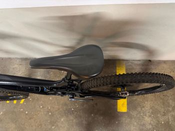Brugt Giant Reign Advanced Pro 1 2023 2023 Mountainbike — billede 9 af 11