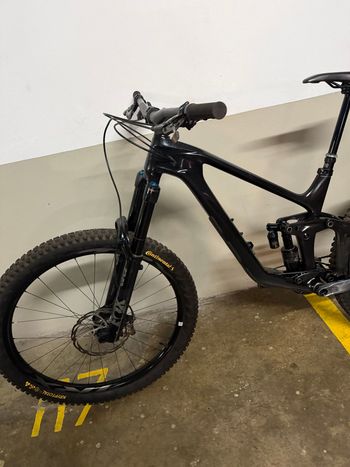 Giant Reign Advanced Pro 1 2023 2023 Mountainbike usato, Nero — immagine 22 di 26