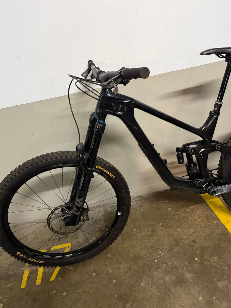 Giant Reign Advanced Pro 1 2023 2023 Mountainbike usato, Nero — immagine 22 di 26
