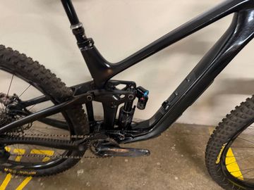 Gebrauchtes Giant Reign Advanced Pro 1 2023 2023 Mountainbike, Schwarz, 29 — Bild 19 von 26