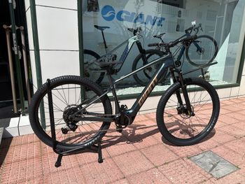 Used Giant Talon Shimano CUES 2026 MTB