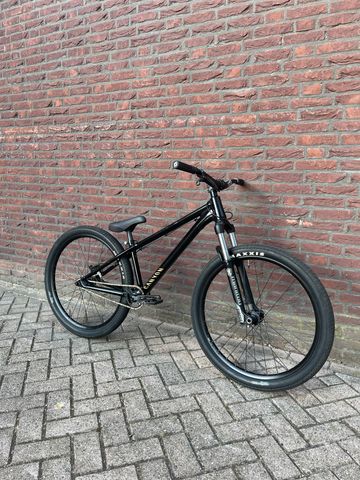 Used Canyon STCHD 360 2025 2025 Mountainbike, Black, 26 — image 2 of 7