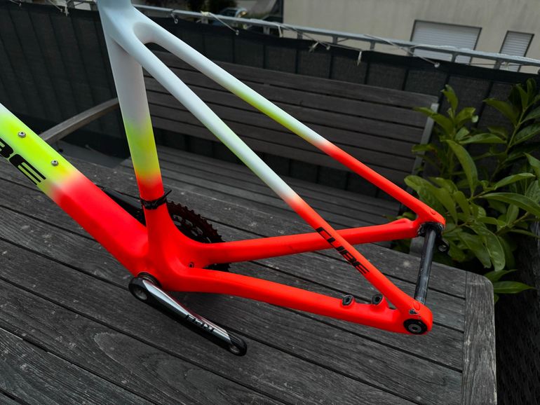Gebrauchtes CUBE ATTAIN GTC SL 2020 Frameset 2020 Road & Gravel, Weiß — Bild 2 von 8