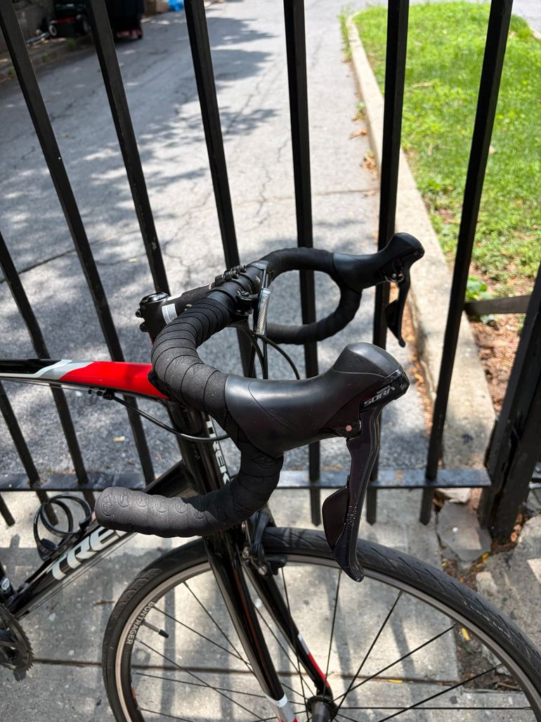Used Trek Domane AL 3 2018 2018 Road & Gravel, Black — image 6 of 8