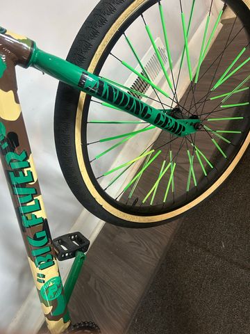 Used SE BIKES Custom Other 2022 Road & Gravel, Green — image 4 of 5