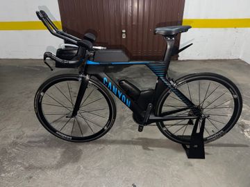 Used Canyon Speedmax CF 8.0 Di2 2019 2019 Road & Gravel, Black — image 2 of 10