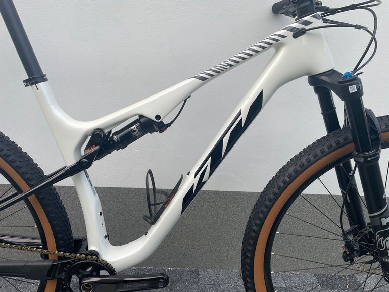 Gebrauchtes KTM SCARP ELITE 2025 2025 Mountainbike, Weiß — Bild 14 von 16