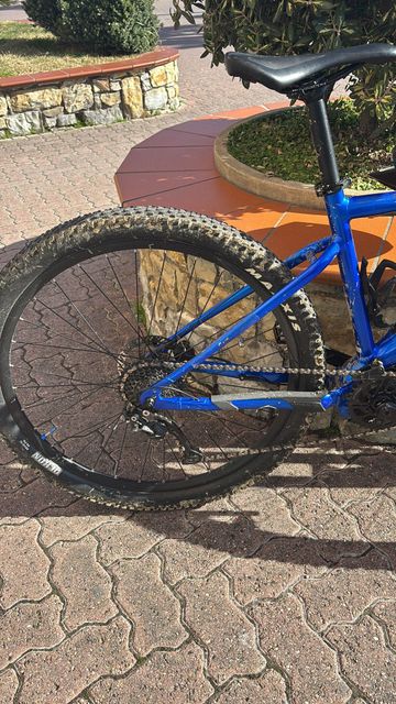 Used Giant Talon E+ 29 2 2023 2023 Mountainbike, Blue, 29 — image 3 of 3