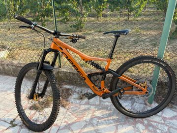 Gebrauchtes Orbea OCCAM H10 2023 2023 Mountainbike, Orange — Bild 2 von 5
