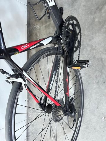 Used Bianchi Vertigo 105 Compact 2014 2014 Road & Gravel, Black — image 3 of 3