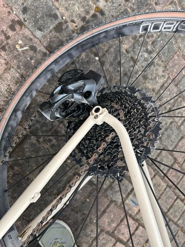 Used Santana Custom SRAM Rival eTap AXS 2021 Road & Gravel, White — image 5 of 7