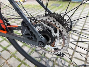 Tweedehands CUBE ATTAIN SL Disc 2019 2019 Road & Gravel — afbeelding 9 van 11