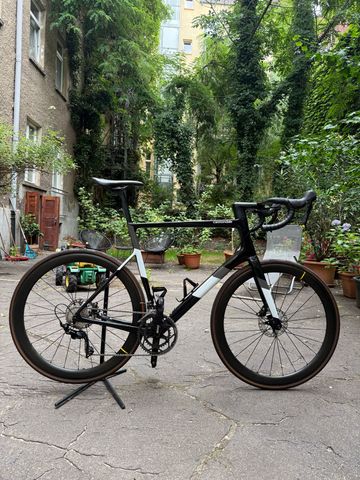 Cannondale SuperSix EVO Neo 3 2021 2021 Road & Gravel usato