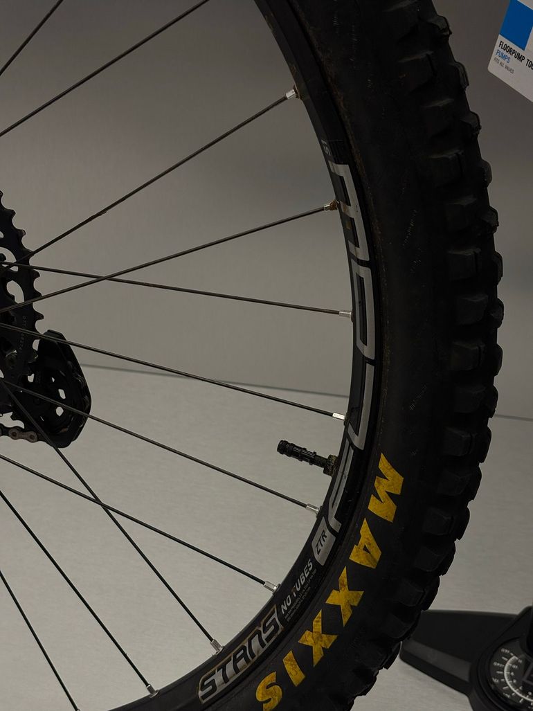 Brugt Orbea OCCAM LT H20 2024 2024 Mountainbike — billede 4 af 11