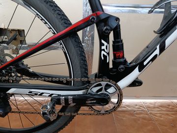 Scott Spark RC 900 Team 2018 2018 Mountainbike usato, Nero — immagine 25 di 27