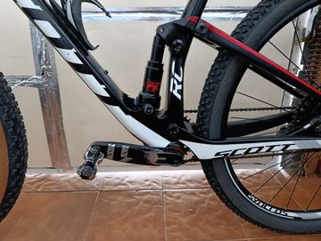 Scott Spark RC 900 Team 2018 2018 Mountainbike usato, Nero — immagine 11 di 27