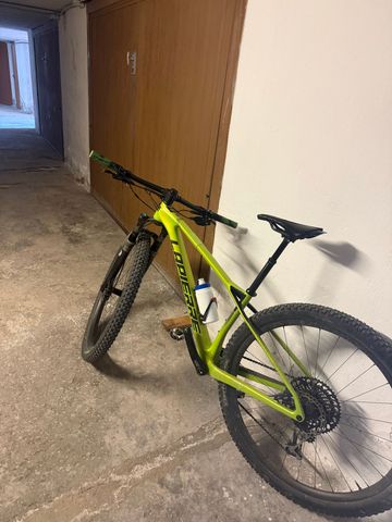 Used Lapierre Prorace CF 7.9 2023 2023 Mountainbike, Green — image 4 of 4