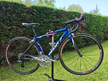 Used Giant Tcr Shimano 105 2011 Road & Gravel