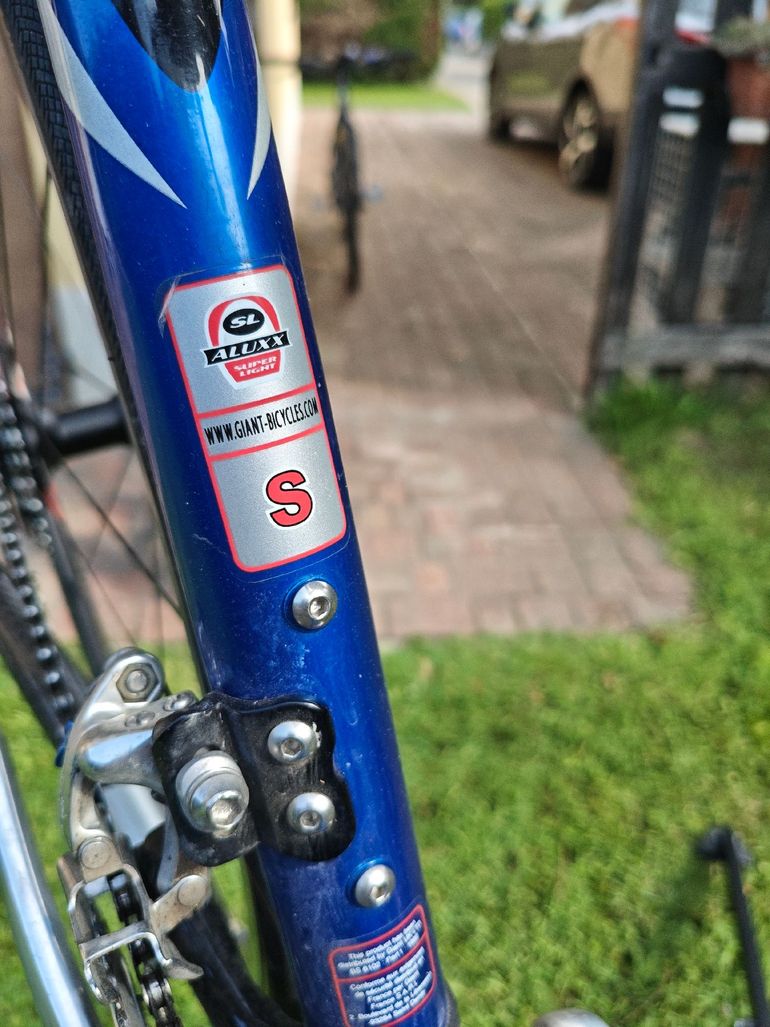 Used Giant Tcr Shimano 105 2011 Road & Gravel, Blue — image 6 of 6